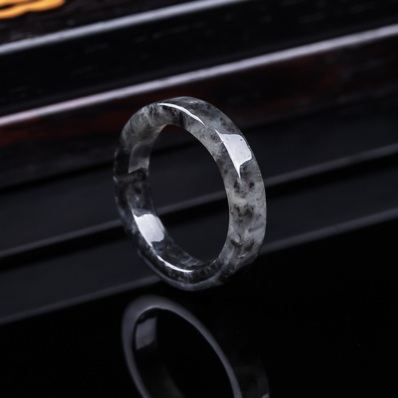 Jewelry & Watches Sp Z Oo Opinie - Bague en jadéite noire de Birmanie,