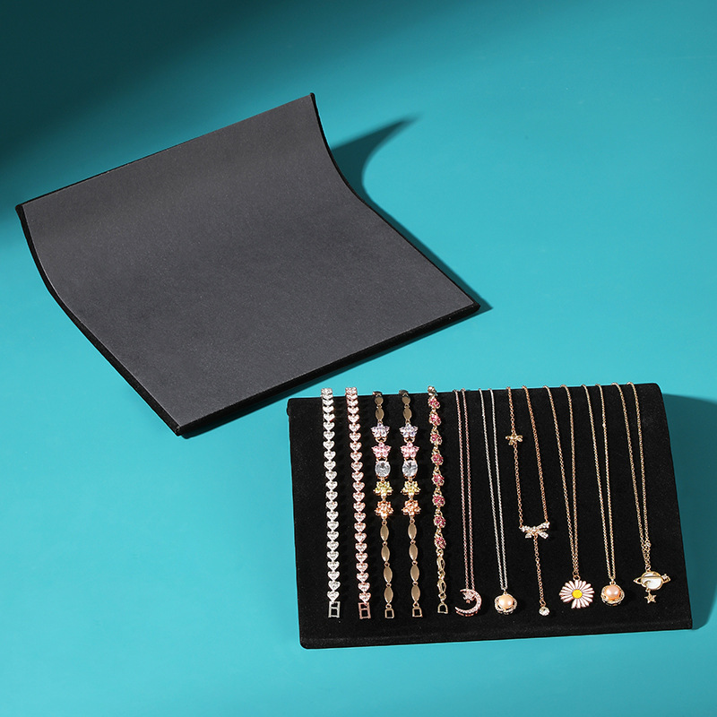 Plateau de présentation en vel - Jewelry And Watches Stores avis et prix