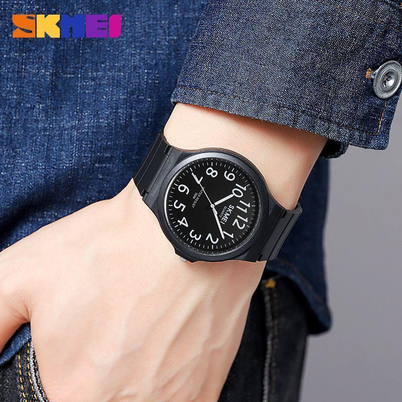 Montre à aiguilles numériques  - Moments Watches & Jewelry Burlington avis et prix
