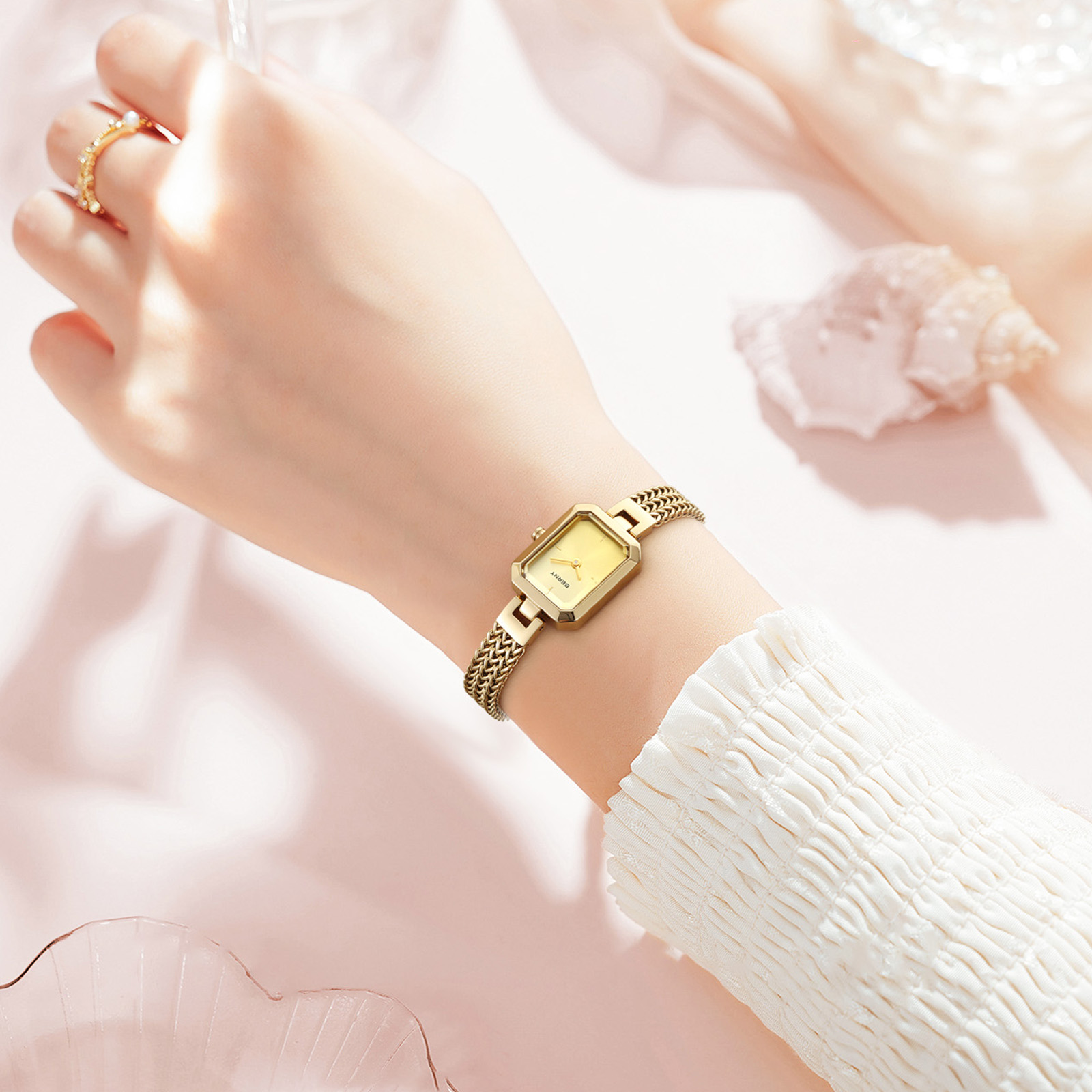 BERNY-Mini montre carrée en or - Jewelry Watches For Ladies avis et prix