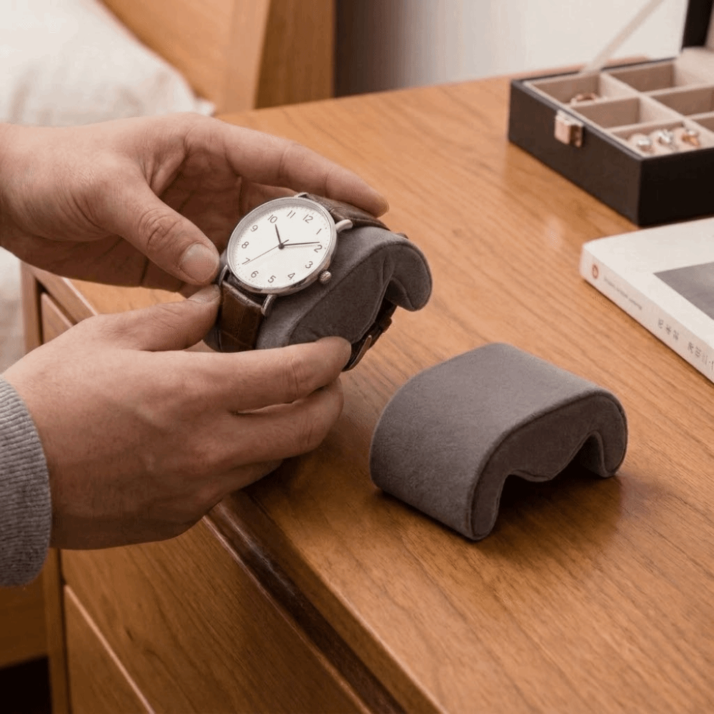 Coussin de rangement pour mont - Jewelry Box That Holds Watches avis et prix